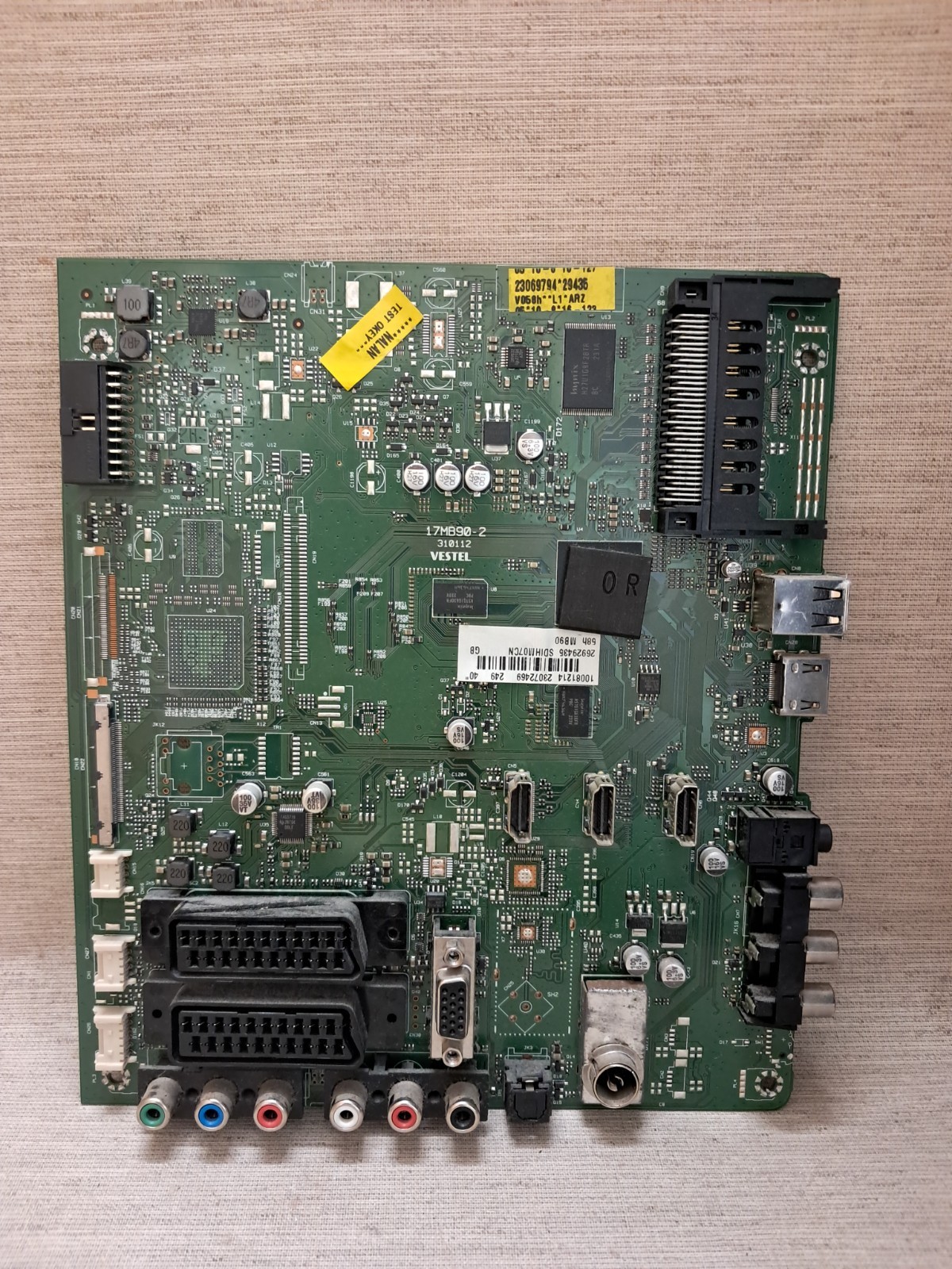 CELCUS 40913FHD MAIN BOARD 17MB90-2