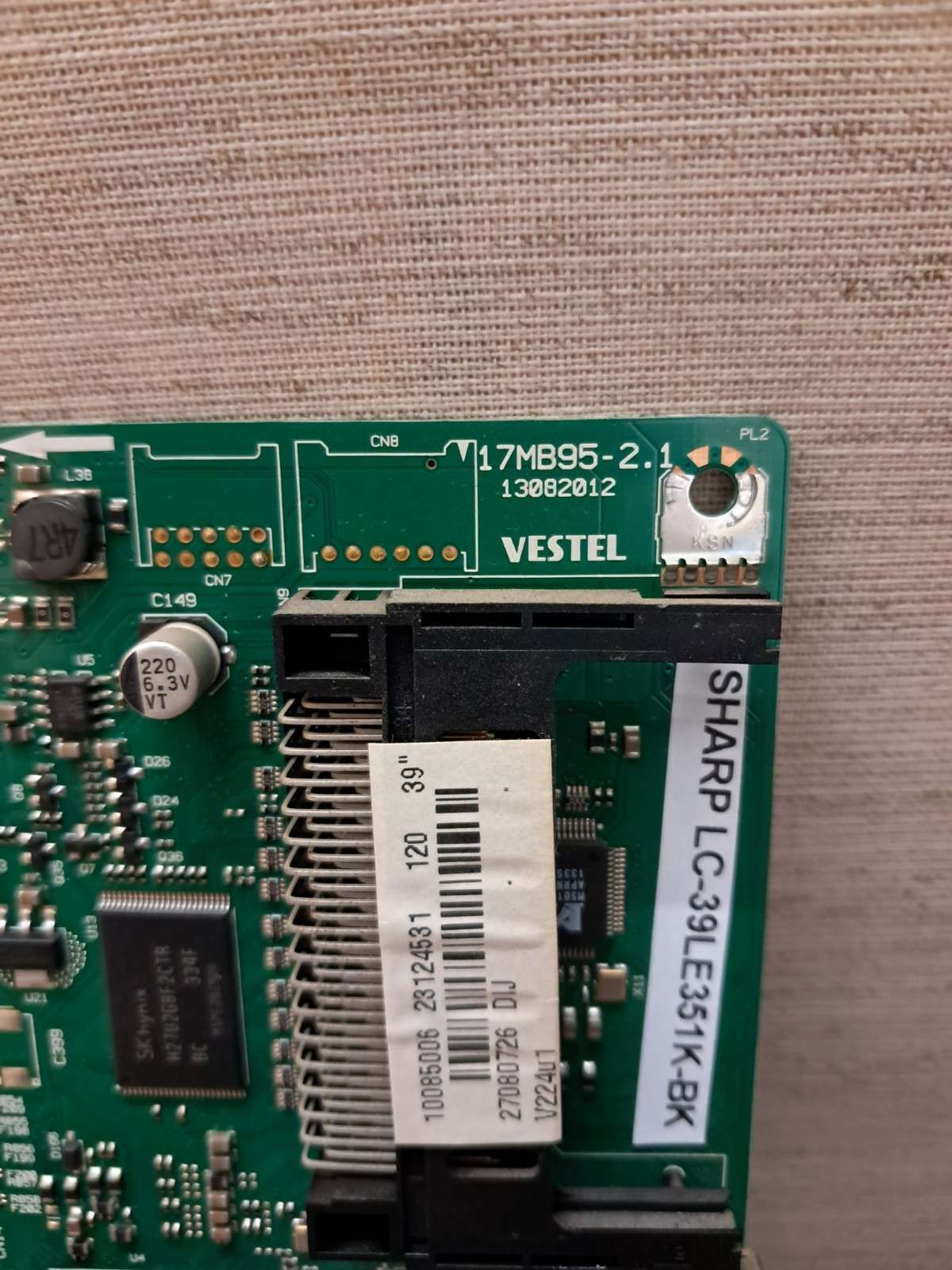 SHARP LC-39LE351K-BK MAIN BOARD 17MB95-2.1 - Image 2