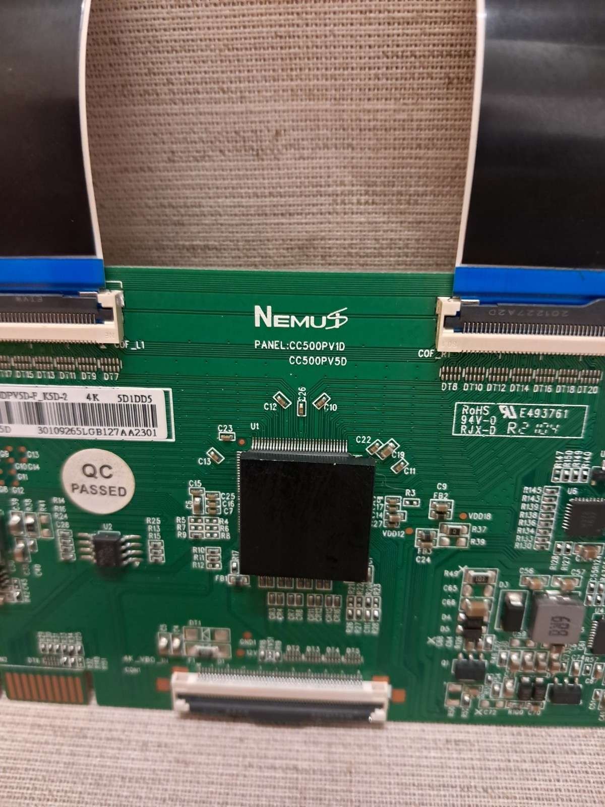 HITACHI 50HK6100U D T-CON BOARD CC500PV1D - Image 2