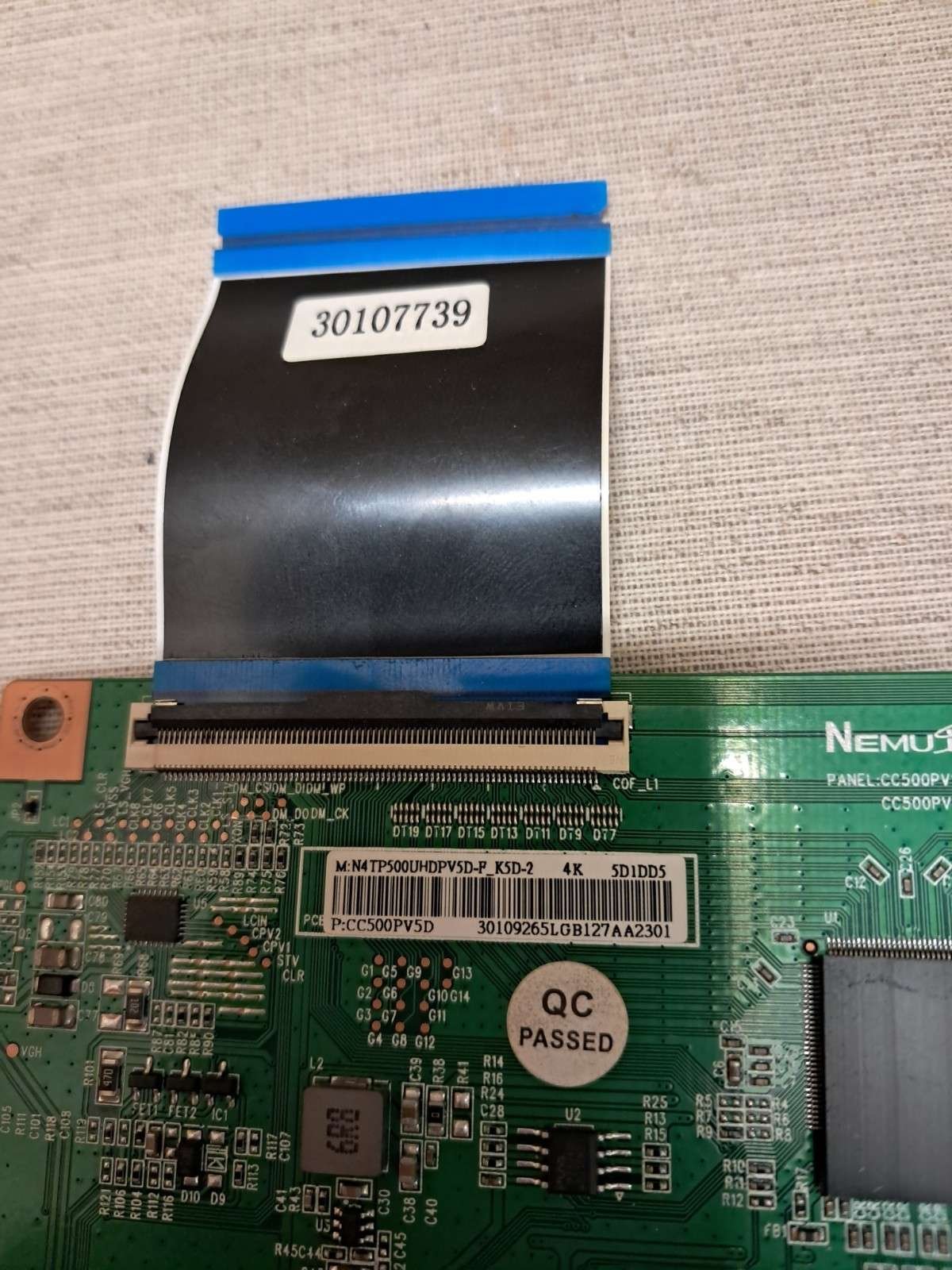 HITACHI 50HK6100U D T-CON BOARD CC500PV1D - Image 3