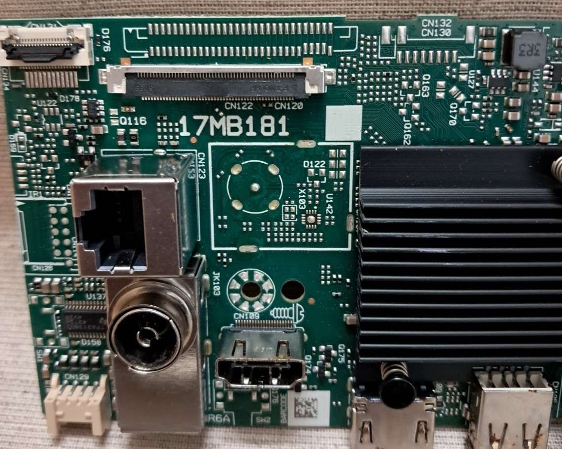 BUSH 32FT24CA MAIN BOARD 17MB181 - Image 2