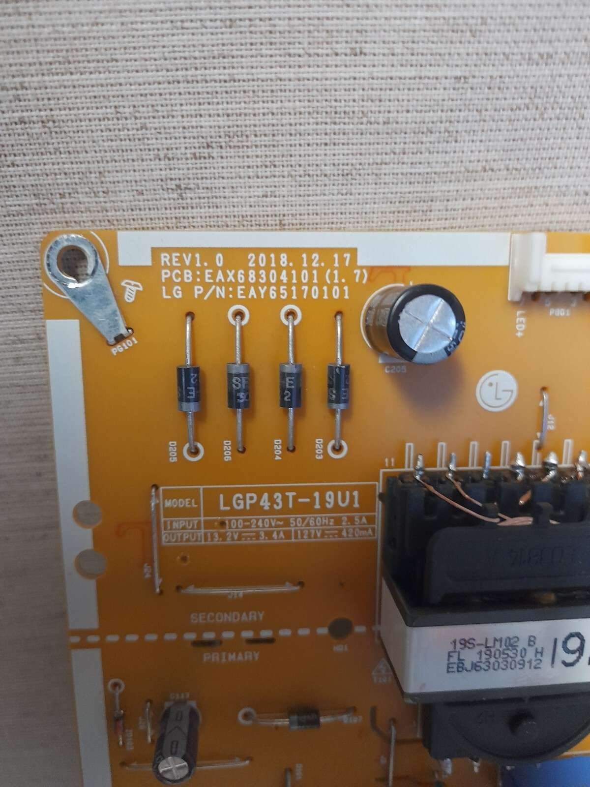 LG 43UM7600PLB POWER SUPPLY BOARD EAX68304101(1.7) - Image 2